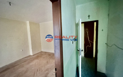 2 izbový byt v novo zrekonštruovanej bytovke SNP  Tr. Teplice - Rezervované