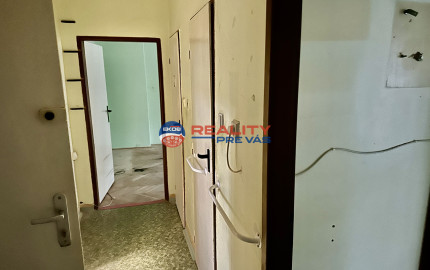 2 izbový byt v novo zrekonštruovanej bytovke SNP  Tr. Teplice - Rezervované