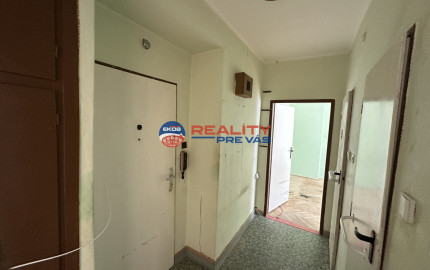 2 izbový byt v novo zrekonštruovanej bytovke SNP  Tr. Teplice - Rezervované