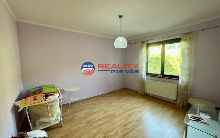 Nádherný 6 izbový rodinný dom v horskom prostredí  - Zariečie  pri  Púchove