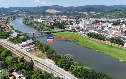 Predaj pozemku v priemyselnej časti mesta Púchov  / Nosice - stavebný pozemok