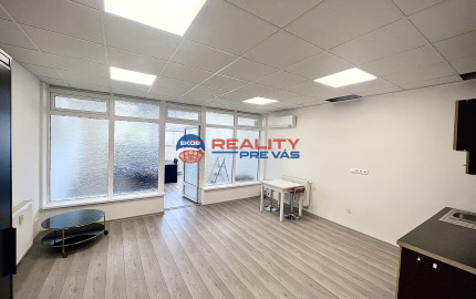Kancelária v centre mesta  s klimatizáciou - Pasáž 2. poschodie 46 m2