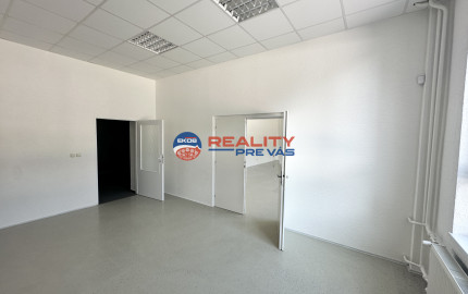 Obchodno - skladový priestor  s vlastným sociálnym zázemím   a parkovacími miestami v priemyselnom parku Nosice -  Púchov