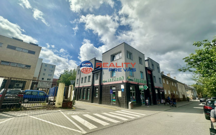 Dvojkancelária  v novostavbe rovno v centre mesta  Púchov  35 m2