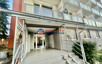 Predaj 2 izbový byt  - Trenčín  - Juh   - Západná    - Predané