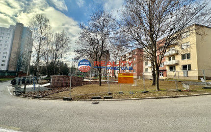 Predaj 2 izbový byt  - Trenčín  - Juh   - Západná    - Predané