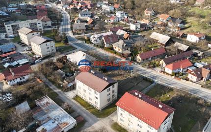 3-izbový byt s garážou a vlastným pozemkom  - Mestečko  - Púchov