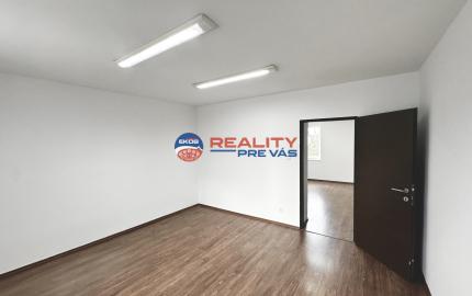 Dvojkancelária  v novostavbe rovno v centre mesta  Púchov  35 m2