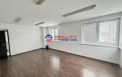 Reality Pre Vás   29 m2 kancelária v samom centre mesta Púchov