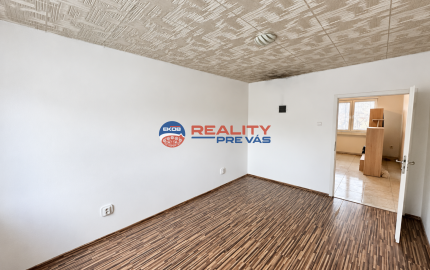 2 izbový byt s pozemkom  260m2  vlastnou záhradkou  a šopkou