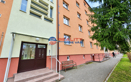 3 izbový byt s  možnosťou vlastnej úpravy centrum Púchov
