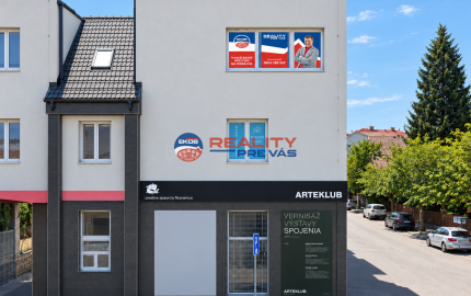 Reality Pre Vás  - Kancelársky priestor v centre  15 m2