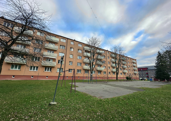 3 izbový byt v centre mesta Púchov na predaj