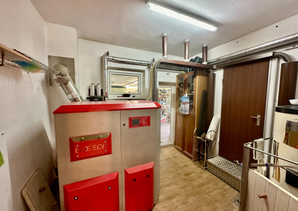 Nádherný 6 izbový rodinný dom v horskom prostredí  - Zariečie  pri  Púchove