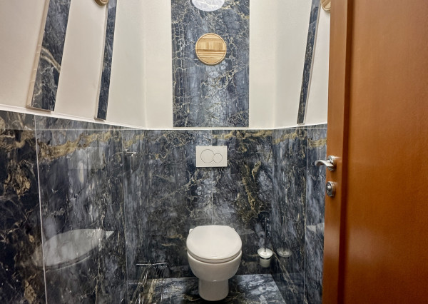 Nádherný 6 izbový rodinný dom v horskom prostredí  - Zariečie  pri  Púchove