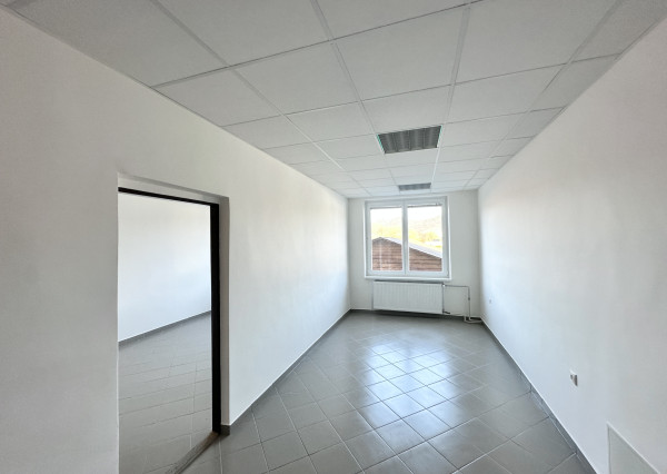 Prenájom kancelárskych priestorov  Púchov  - Nosice  firemné zázemie od 18m2 až po 54m2