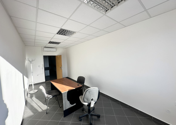 Prenájom kancelárskych priestorov  Púchov  - Nosice  firemné zázemie od 18m2 až po 54m2