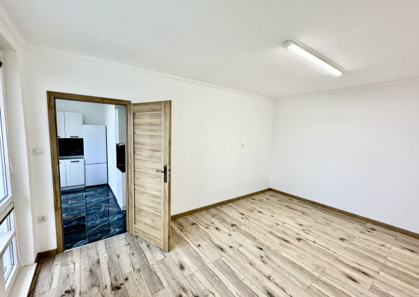 Predaj 2 izbový byt  - Trenčín  - Juh   - Západná    - Predané