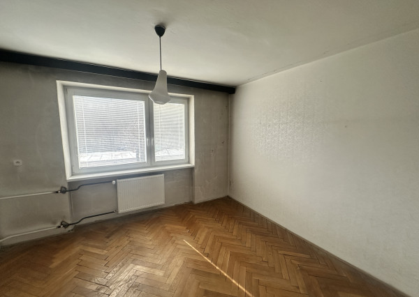 3-izbový byt s garážou a vlastným pozemkom  - Mestečko  - Púchov