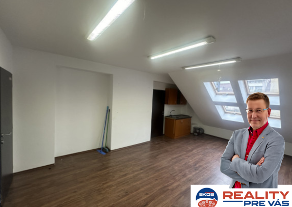 Kancelárske priestory  v absolútnom centre mesta Púchov     28 m2