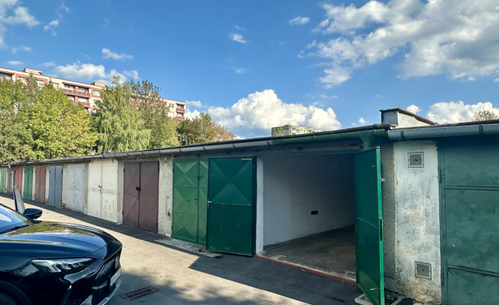 Reality  Pre Vás   na  predaj  - Garaž na predaj  - Gorazdova Púchov pri Makyte - fotografia 12
