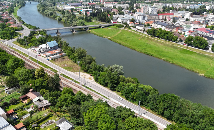 Predaj pozemku Priemyselná časť Púchov  rezervované - fotografia 6