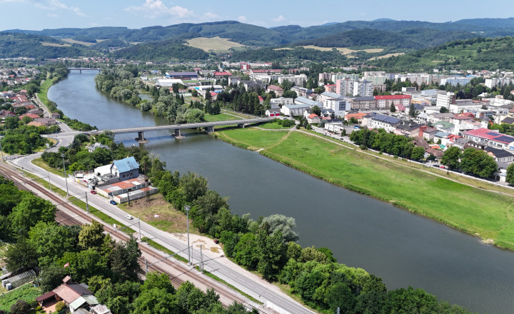 Predaj pozemku Priemyselná časť Púchov  rezervované - fotografia 8