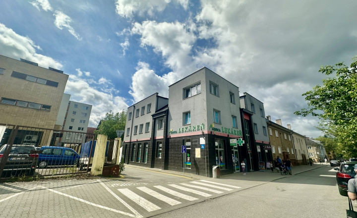 Kancelársky priestor v centre mesta  29 m2 - Púchov - fotografia 3