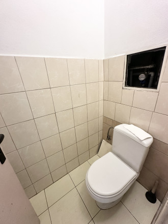 2 izbový byt s pozemkom  260m2  vlastnou záhradkou  a šopkou - fotografia 21