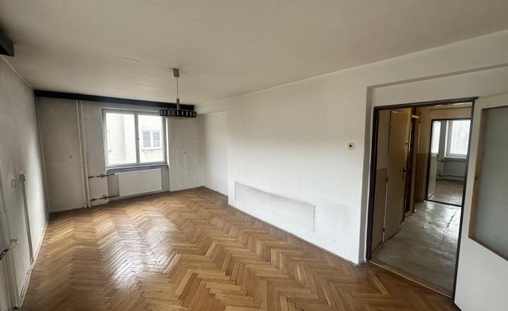 Reality Pre Vás  -Predaj 3-izbový byt s garážou a pozemkom - fotografia 8