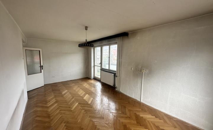 Reality Pre Vás  -Predaj 3-izbový byt s garážou a pozemkom - fotografia 9