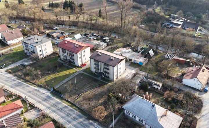 Reality Pre Vás  -Predaj 3-izbový byt s garážou a pozemkom - fotografia 15