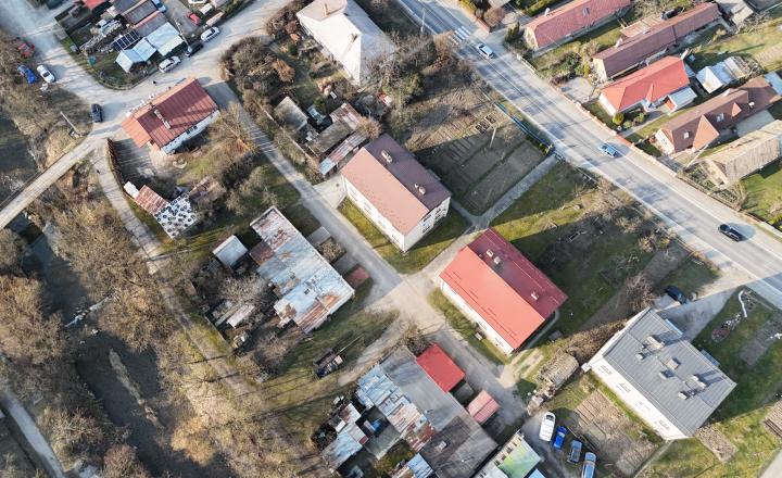Reality Pre Vás  -Predaj 3-izbový byt s garážou a pozemkom - fotografia 18