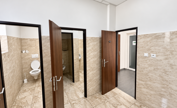 Kancelária v centre mesta  s klimatizáciou - Pasáž  46 m2 - fotografia 15