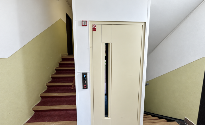 3 izbový byt s  možnosťou vlastnej úpravy centrum Púchov - fotografia 13