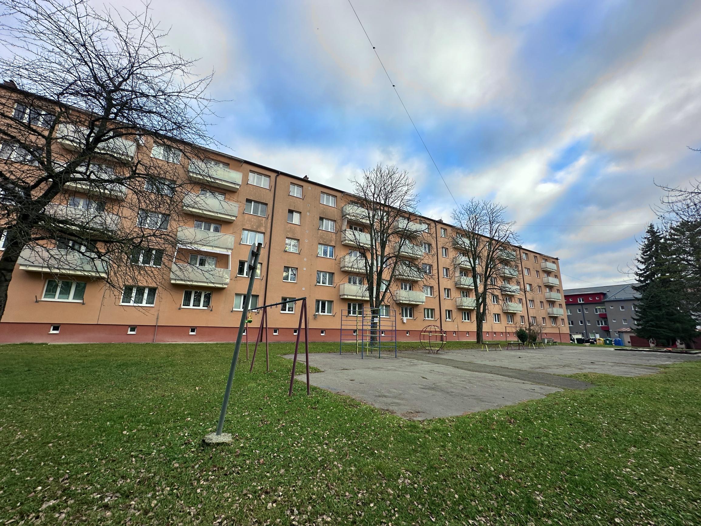 3 izbový byt v centre mesta Púchov na predaj