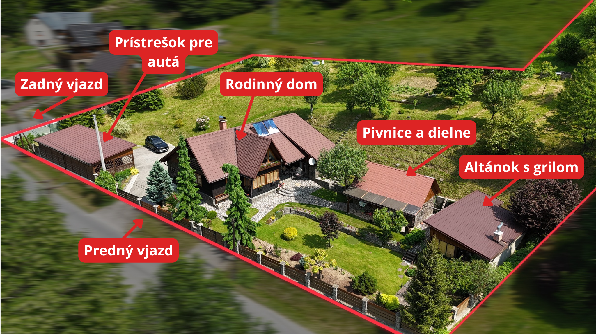 Vidiecky rodinný dom  s množstvom prístreškov a budov  na veľkom pozemku  v prírodnom prostredí Lazov