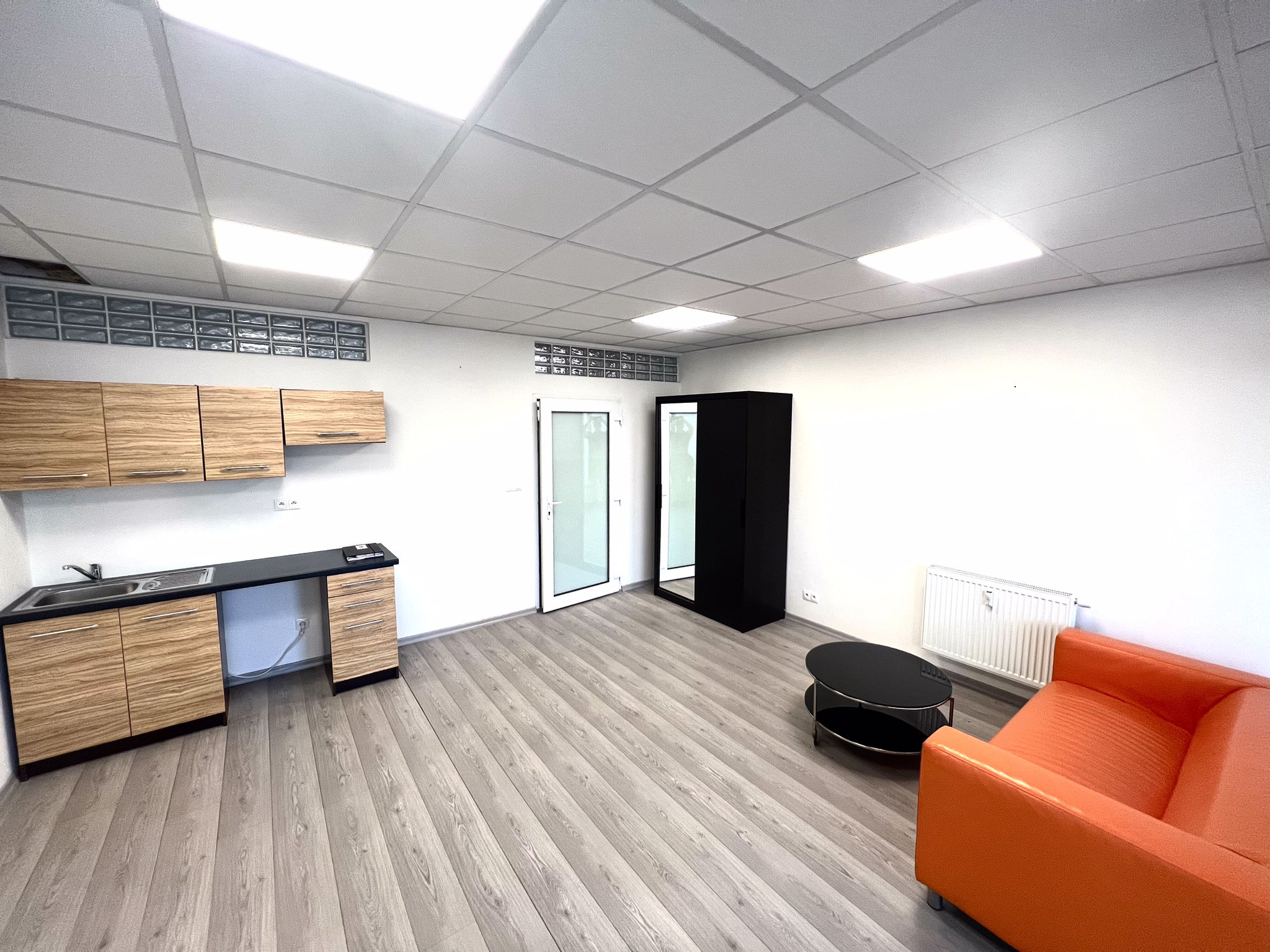 Kancelária v centre mesta  s klimatizáciou - Pasáž 2. poschodie 46 m2
