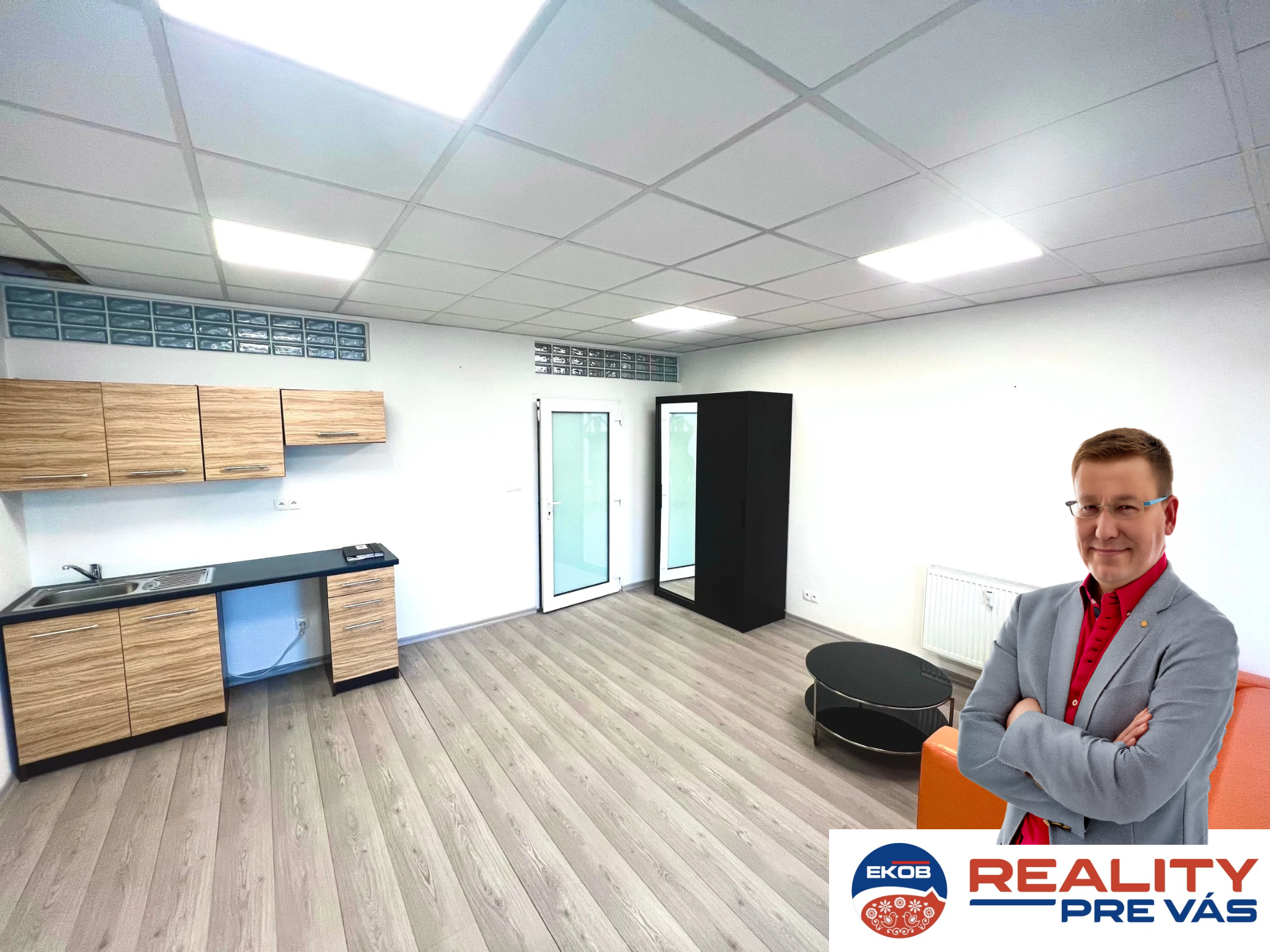 Kancelária v centre mesta  s klimatizáciou - Pasáž 2. poschodie 46 m2
